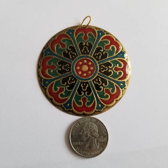 Mandala pendant boho style red blue green gold tone charm bohemian - Picture 2 of 7